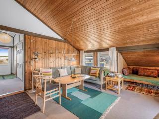 Holiday Home Flory - 400m from the sea by Interhome - 2