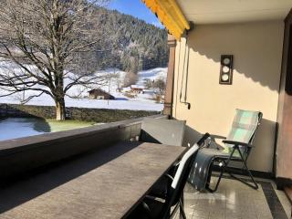 Apartment Oberland Nr- 29 Appartement-Fewo- Dusche oder Bad- WC 6-Bettwohnung by Interhome - 1