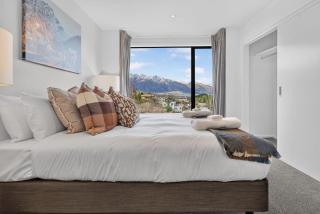 Ellens Luxury Queentown Lake View Escape - 8