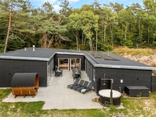 Holiday Home Adisl - 800m from the sea by Interhome - 0