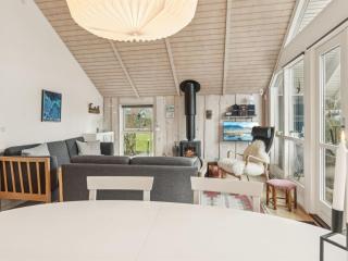 Holiday Home Loreia - 350m from the sea by Interhome - 3