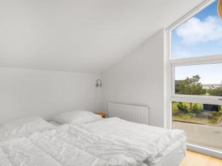 Holiday Home Chayton - 10m from the sea by Interhome - 1