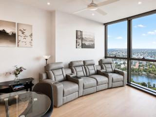 Queens Wharf Top Floor, 2 Bedrooms, 1 Parking - 8