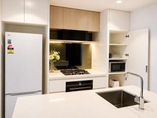 Queens Wharf Top Floor, 2 Bedrooms, 1 Parking - 1