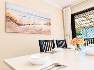 Hilltop View & Family Comfort | Sleep 6 - 5