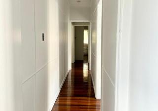 Budget-Friendly Chermside Home Near Westfield - 4