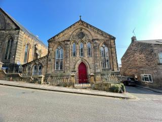 Delightful 3 Bedroom Corporate and Family Home in Matlock in the Peak District - 0