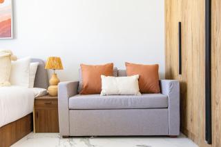 Bloomfields Studio in Al Maryah Vista - 1
