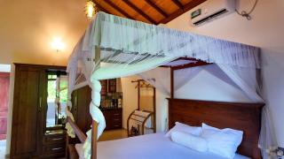 Private gateway Aluthgama with wifi close to beach - 1