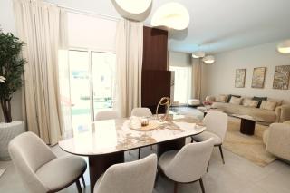 Luxury 4BR Pool Villa + Maid Room | Al Reef AUH - 3