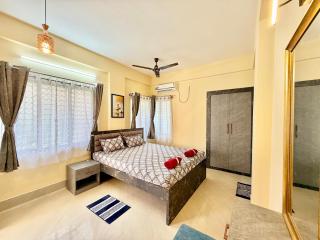 Astonishing 3BHK near Biswa Bangla Exhibition Center, Kolkata - 4
