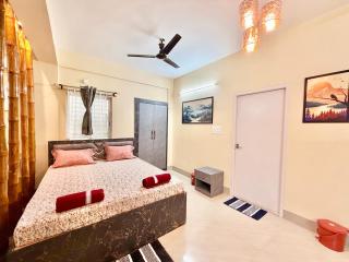 Astonishing 3BHK near Biswa Bangla Exhibition Center, Kolkata - 2
