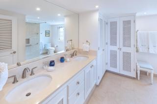 Beachfront Condo with Plunge Pool - Reeds House 10 - 7
