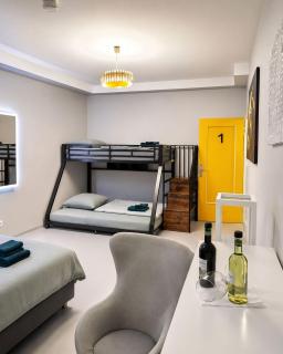 Freedom Studio Apartment - 0