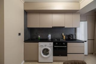 Stylish 2BR Near Mall Moldova - 2