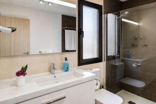 GuestReady - Luxury Villa with Pool - 4