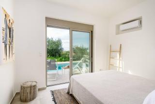 Stylish Villa Tessera with Private Pool and BBQ - 5