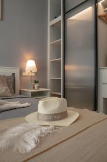 Title Legendary Grand Terrace 1-Bedroom Suite by TVC E305 - 2