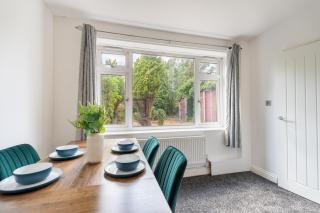 Charming 3BR Home - Near City - Contractor Friendly - 2