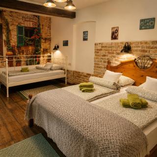 Kúria Apartman Private Wellness - Boedapest - 8