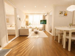 Onga Hongdae Spacious 3BR Stay - 3