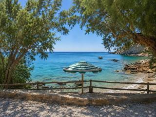 Aigialos Villas with Private Beach by Hospi Living - 0