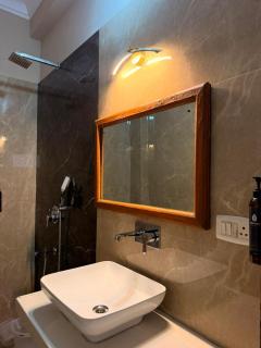 Solace Stays Udaipur - A Boutique Bunglow Near Lake Pichola - 3