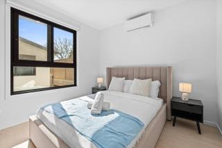 Modern 4BR Retreat Near Brisbane CBD - 5