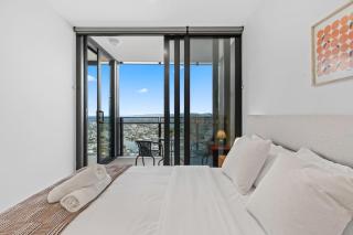 Luxury 1BR with Stunning Ocean Views - 0