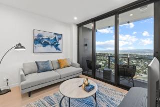Chic 1BR with Prime Broadbeach Location - 0