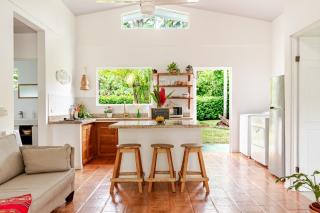 Casa Martin Cahuita Charming Spanish Home - 1