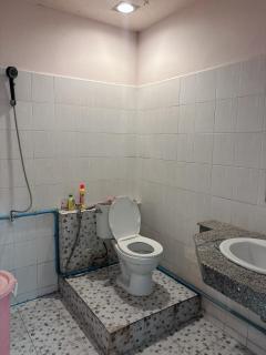 Avalil Room With fan -minimal style - 7