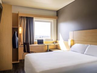Ibis Chihuahua - 7
