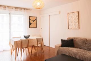 Apartment with balcony and parking near the metro - 9