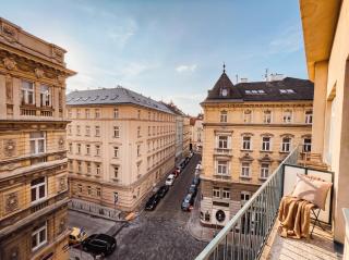 TurnKey I Vintage Terrace Apartment - Prague - 7