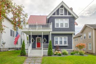 Walk to Dtwn Rutland! Charming Home w/ Deck & Yard - 0