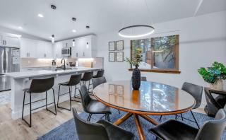 Margaret Manor - South Lake Tahoe Retreat - 2