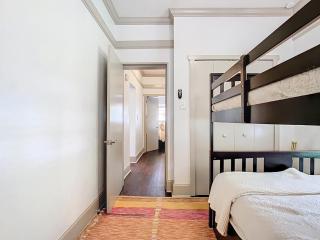 Bungalow on Shine - 1