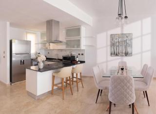 Cana Rock Penthouse, Rooftop Terrace & Pool - 8