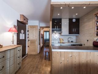 Appartement rénové proche pistes - Balcon et animaux acceptés - FR-1-502-372 - 1