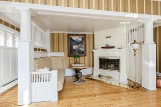 Historic Executive Residence from 1907 - 7