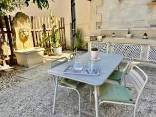 Domaine LEYRE ET LE GUA Bâtisse du XVII siècle - Terrasse privée et Parc - 1