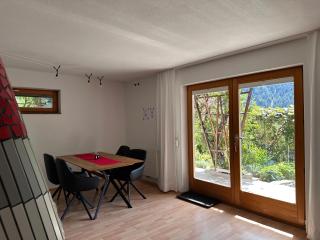 Apart Annelies - 8