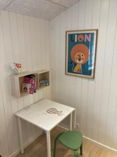 Charming and family-friendly cottage - 5