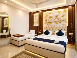 The Hotel Atlantis Suites Sigra Road Near Vishwanath Temple - 5