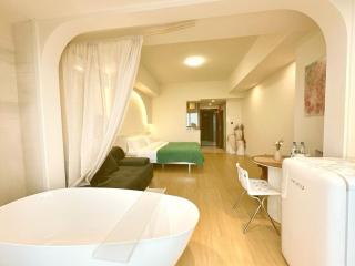 Shanghai Feilin Hotel Room 807 Building C Near Zhoupu Metro Line 18 - 1