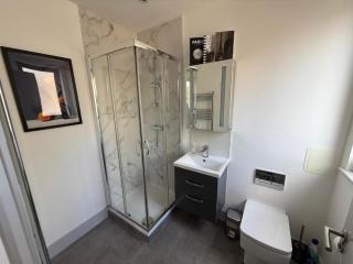 Stylish Penthouse Duplex - sleeps 8 - 5