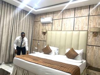 White Court View Hotel Lekki - 2
