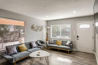Bakersfield Home w/ Workspace, Near Hospitals - 9