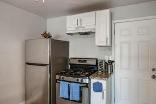 Bakersfield Home w/ Workspace, Near Hospitals - 2